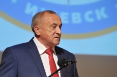 Александр Соловьев встретился со спасателями